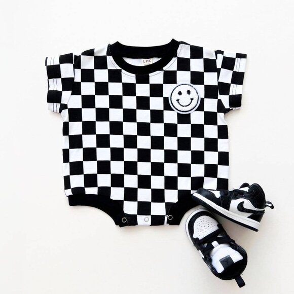 Short Sleeve Bubble Romper | Checkered Smiley Black - Picture 2 of 2